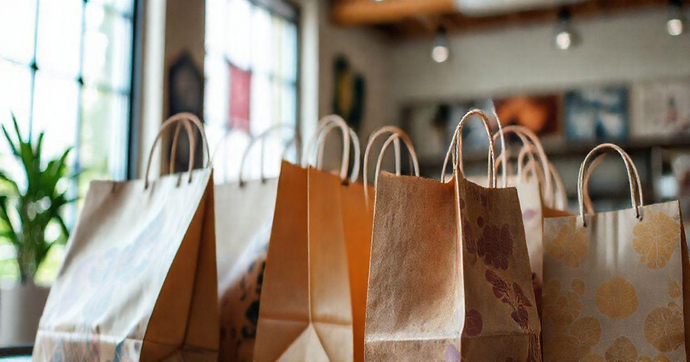 Sacolas de Papel Personalizadas Atacado para Impulsionar Seu Negócio